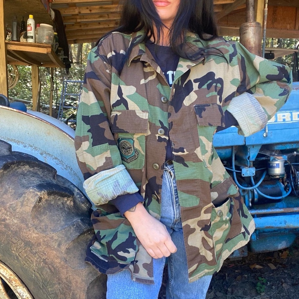 • 1990s US MILITARY BDU JUNGLE CAMO PRINT •